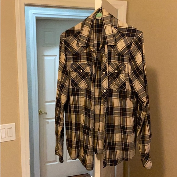 True religion shirt - Picture 1 of 3